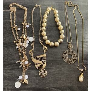 VTG Lot Of 5 Gold Tone Statement Necklaces‎ One Liz Claiborne LCI